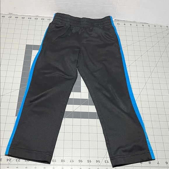 Athletic Works Kids Set in Black and Blue - Picture 5 of 9